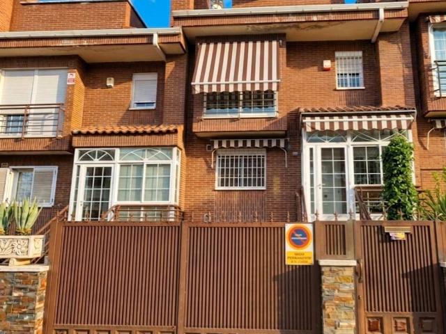 Chalet en venta en Algete, Madrid