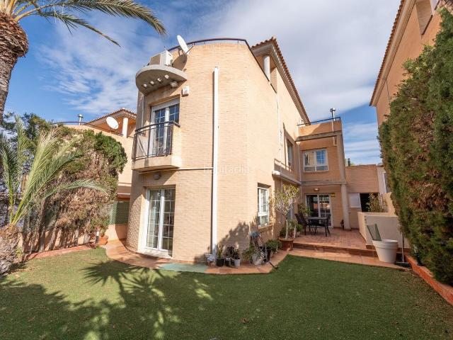 Chalet en venta en Casco Antiguo - Santa Cruz - Ayuntamiento, l'Alacantí