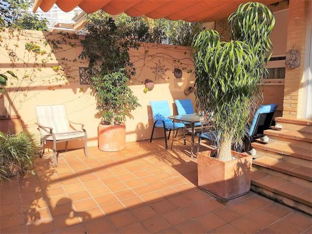 Casa Adosada En Venta En Alicante, Cabo De Las Huertas. Maravilloso Chalet Adosado En Urba... Casa Adosada En Venta En Alicante, Cabo De Las Huertas. Maravilloso Chalet Adosado En Urba...