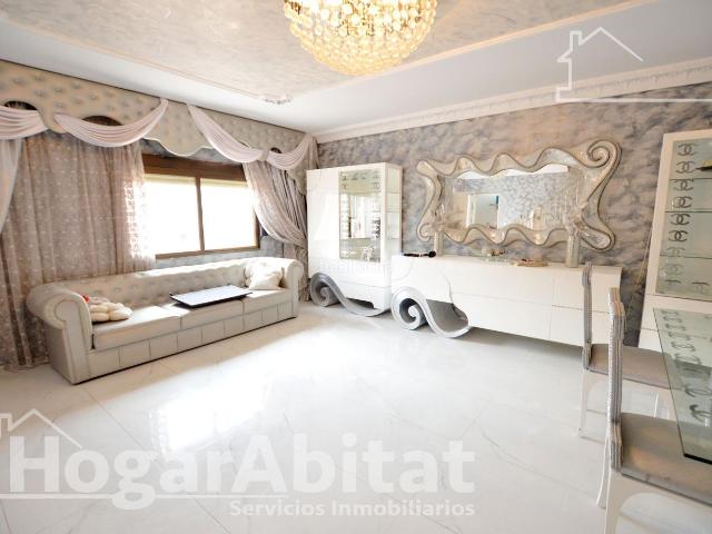 Chalet en venta en Casco Antiguo - Santa Cruz - Ayuntamiento, l'Alacantí