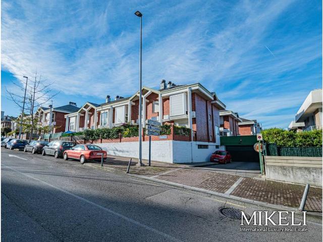 Chalet en venta en Correos, Santander
