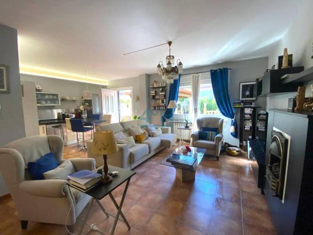 Villa en venta en Allariz