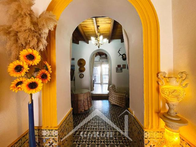 Chalet en venta en Almadén De La Plata, Andalucía