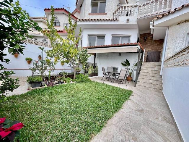 Chalet en venta en Capuchinos, Vélez-málaga