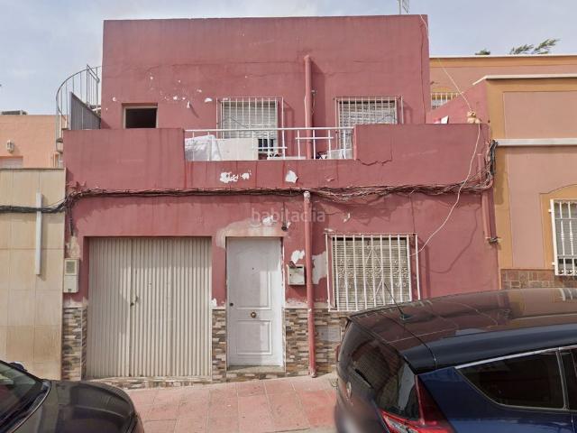 Chalet en venta en Almedina, Almería