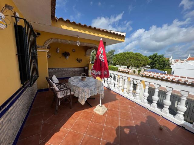 Chalet en venta en Almonte, Huelva