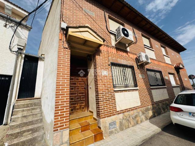 Villa en venta en Almorox