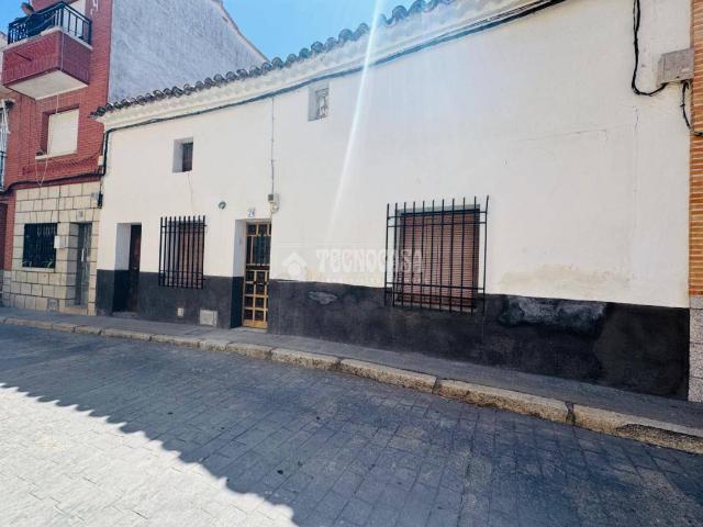 Villa en venta en Almorox