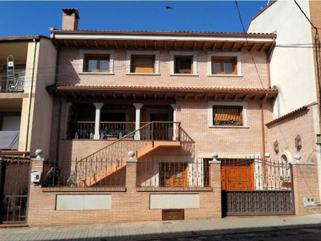 Villa en venta en Almorox