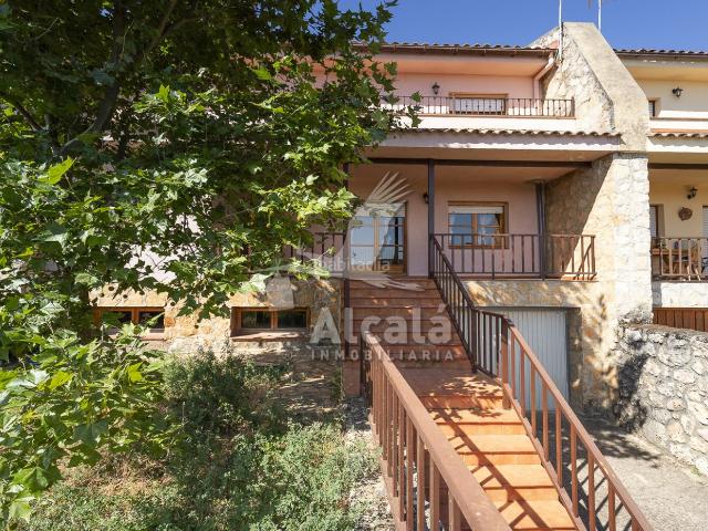 Chalet en venta en Alocén, Castilla-La Mancha