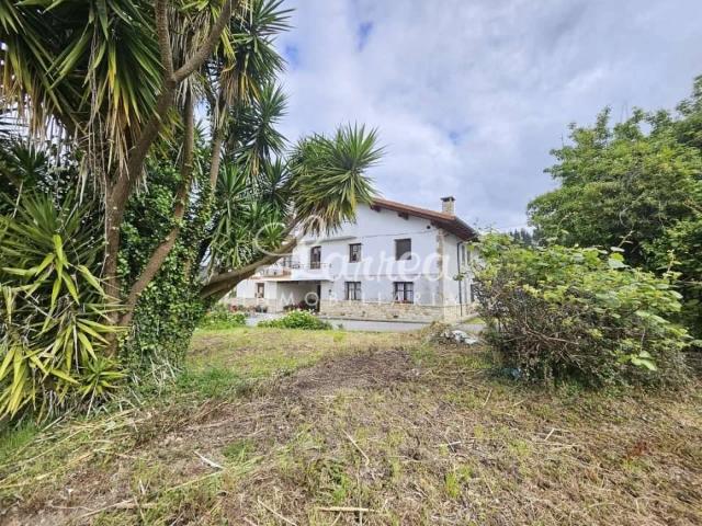 Villa en venta en Alonsotegi, La Barranca