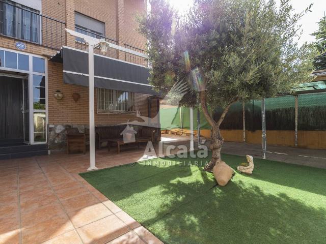 Chalet en venta en Alovera, Guadalajara