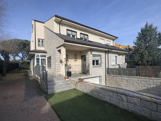 Chalet en venta en Alpedrete, Madrid