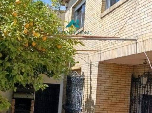 Villa en venta en Granada, Centro - Sagrario
