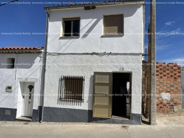 Casa en venta en Arabayona De Mógica