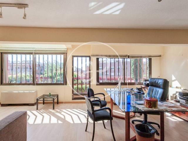 Chalet en venta en Cortes, Madrid