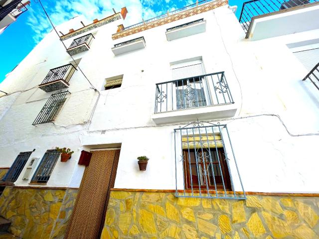 Villa en venta en Árchez
