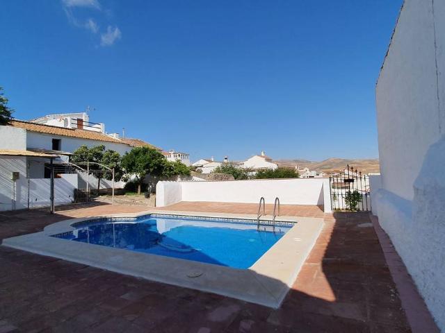 Villa en venta en Ardales