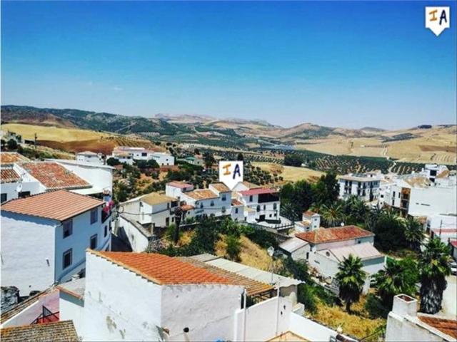 Villa en venta en Ardales