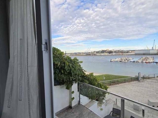 Chalet en venta en Ferrol