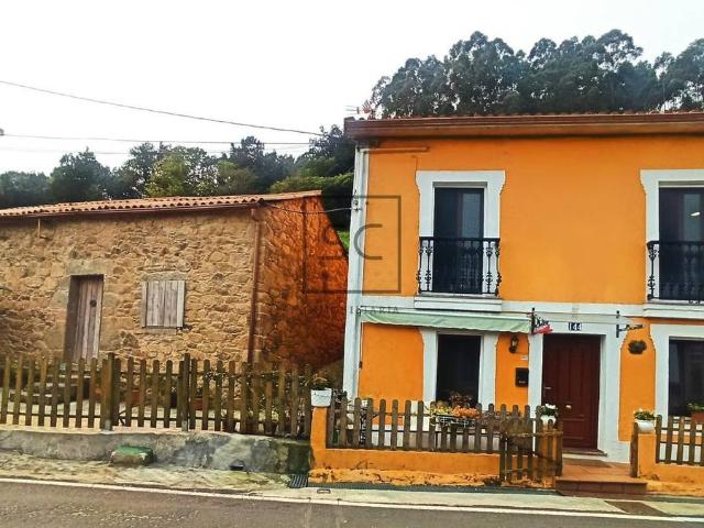 Chalet en venta en Ferrol