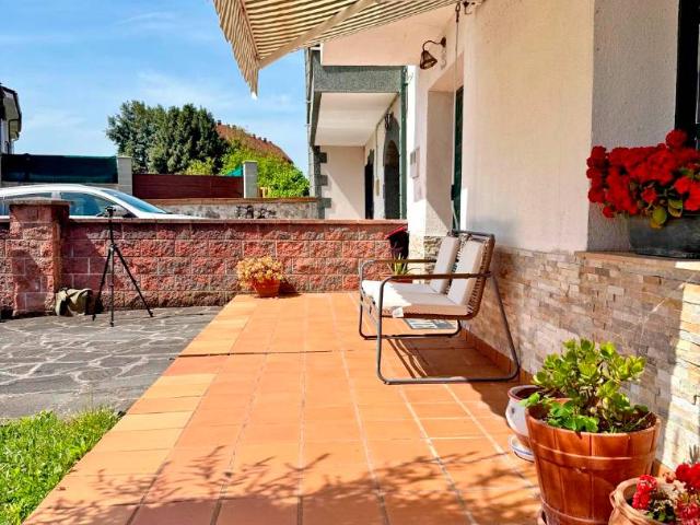 Chalet en venta en Piedrahíta, Santoña