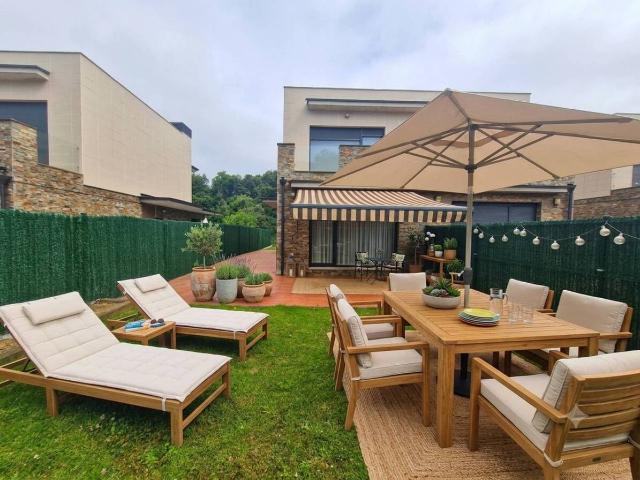 Chalet en venta en Piedrahíta, Santoña