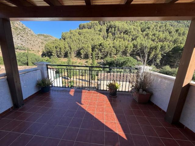 Chalet en venta en Arnedillo, La Rioja