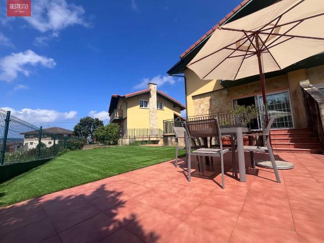 Chalet en venta en Barrio Palacio, Arnuero