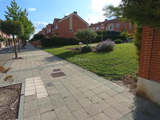 Villa en venta en Arroyo De La Encomienda, Arroyo
