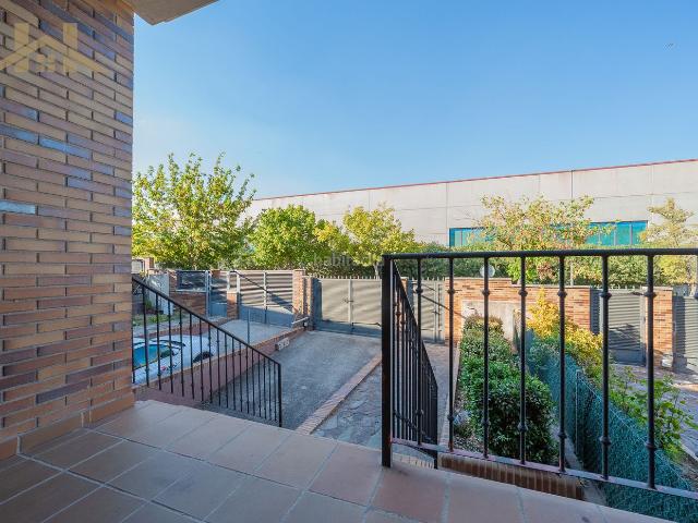 Chalet en venta en Arroyomolinos, Madrid