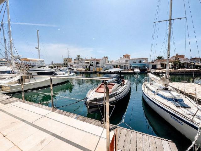 Chalet en venta en Empuriabrava, Alt Empordà