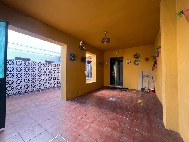 Chalet en venta en Bormujos, Sevilla