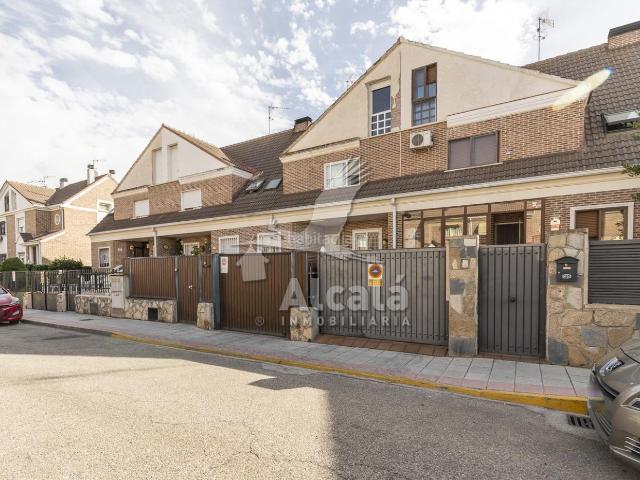 Chalet en venta en Azuqueca De Henares, Castilla-La Mancha