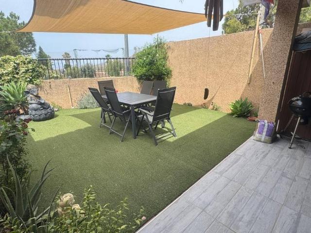 Villa en venta en Rincón De La Victoria
