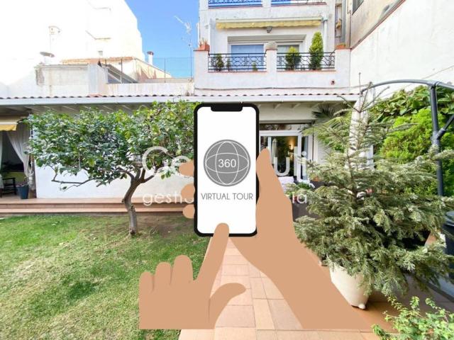 Casa en venta en Badalona