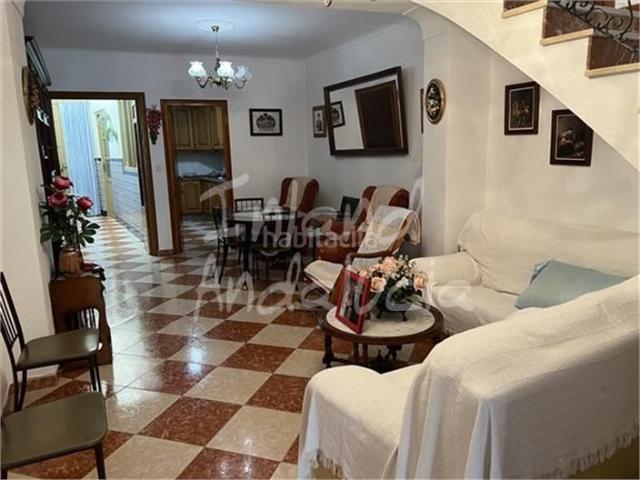 Chalet en venta en Baena, Andalucía