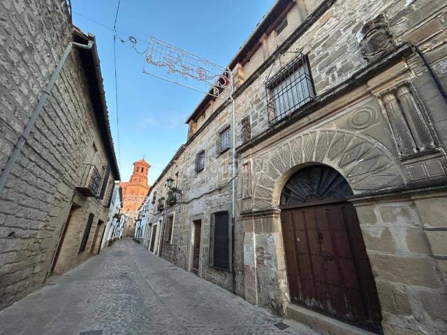 Chalet en venta en Barrio Poetas de la Hispanidad, Baeza