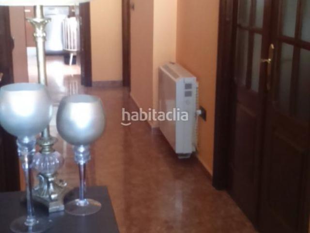 Chalet en venta en Barrio Poetas de la Hispanidad, Baeza