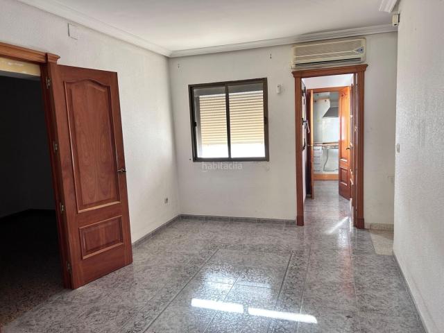 Chalet en venta en Barrio Poetas de la Hispanidad, Baeza