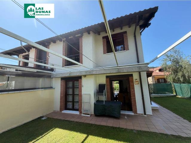 Chalet en venta en Barcenilla, Piélagos