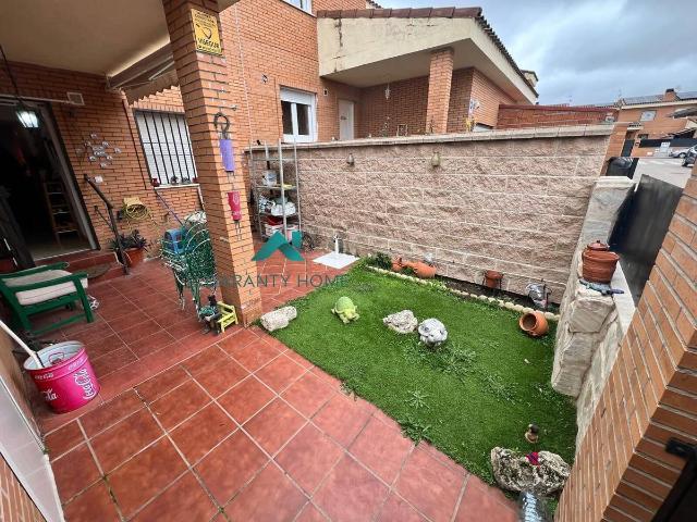 Chalet en venta en Barcience, Toledo