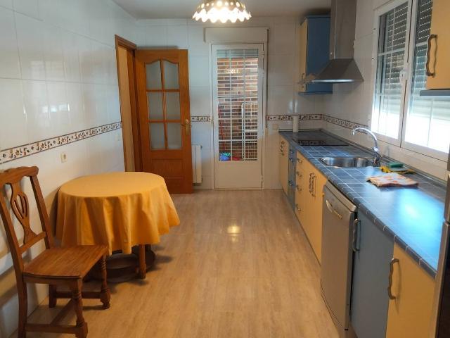 Chalet en venta en Bargas, Castilla-La Mancha