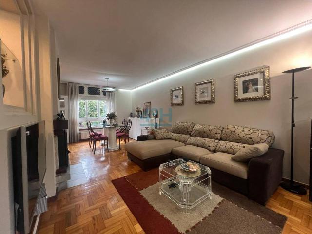 Chalet en venta en Centro, Ourense