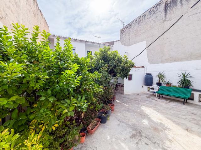 Chalet en venta en Baza, Granada