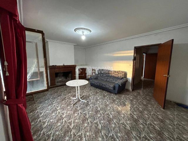 Villa en venta en Begíjar