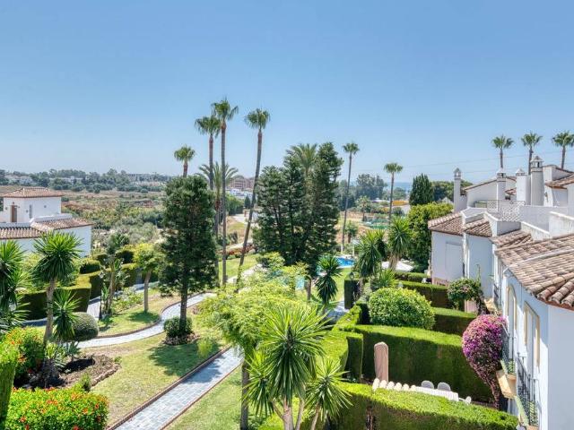 Chalet en venta en Barriada Islas Canarias, Costa del Sol Occidental