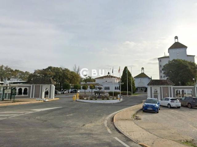 Villa en venta en Benacazón