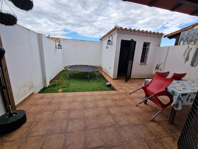 Chalet en venta en Benacazón, Andalucía