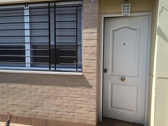 Villa en venta en Benacazón